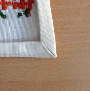 Dobladillo perfecto de esquinas / Perfect mitered corners