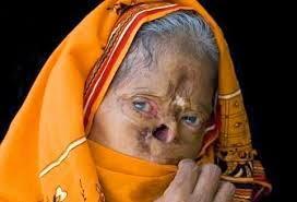 PUTA. REPOSICIÓN ANUAL. NO PODÍA DEJAR DE ESCRIBIR HOY.