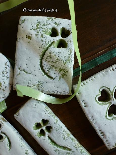 Galletas Tréboles en Madera Envejecida San Patricio´16