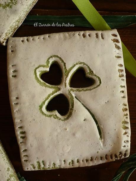 Galletas Tréboles en Madera Envejecida San Patricio´16