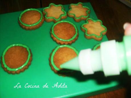 Galletas  glaseadas, con la técnica de barrido