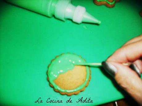 Galletas  glaseadas, con la técnica de barrido