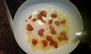 PASTA CON TOMATE Y CHORIZO