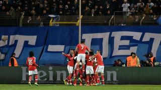 Benfica vuelve a vencer al Zenit 'in extremis' y se clasifica para cuartos de Champions League