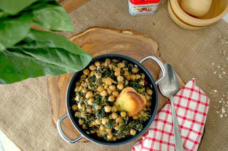 Espinacas con garbanzos, una tapa típica de mi Sevilla