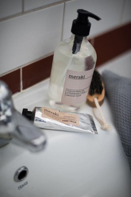 mini piso distribución mini piso decoración Mini piso con isla estilo nórdico escandinavo decoración interiores cocinas pequeñas cocinas nordicas abiertas cocinas blancas blog decoración nórdica 