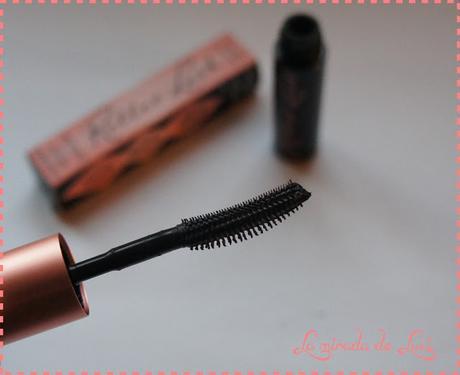 BENEFIT, Roller Lash