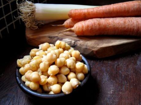 crema-de-garbanzos-y-zanahoria-01