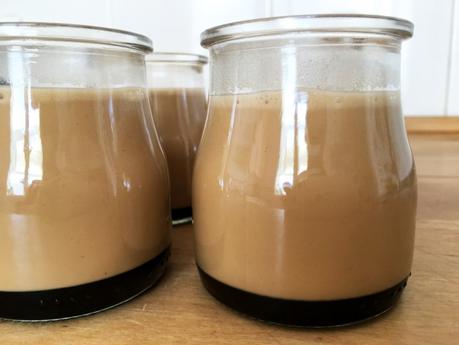 recetas delikatissen postres rápidos postres pudding postres individuales postres fáciles postres con nata postres con café Panna cotta de café 