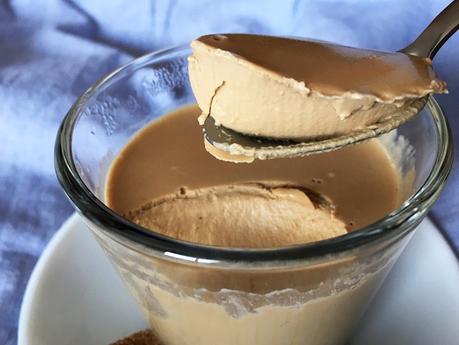 recetas delikatissen postres rápidos postres pudding postres individuales postres fáciles postres con nata postres con café Panna cotta de café 