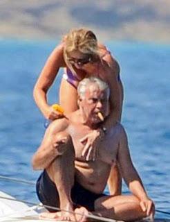 DESPERTARSE CON FELIPE GONZÁLEZ