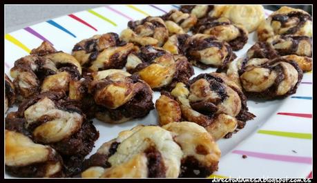 Caracolas de hojaldre con nocilla