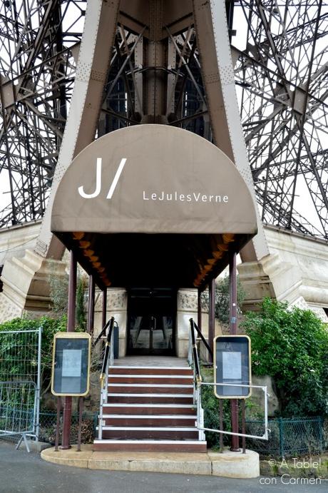 Restaurant Jules Verne, dominando todo París
