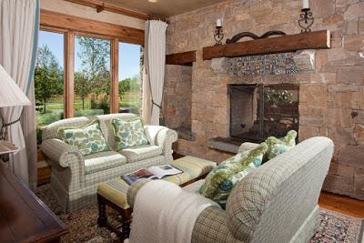 Casa de Piedra y Madera