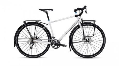 Specialized AWOL Elite, una máquina que simple vista nos deja apreciar su estilo utilitario