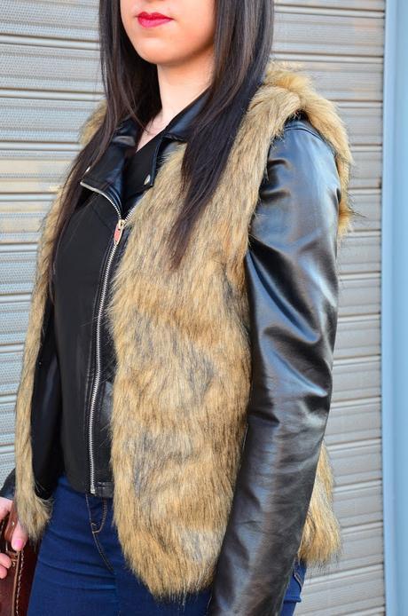 Fur vest