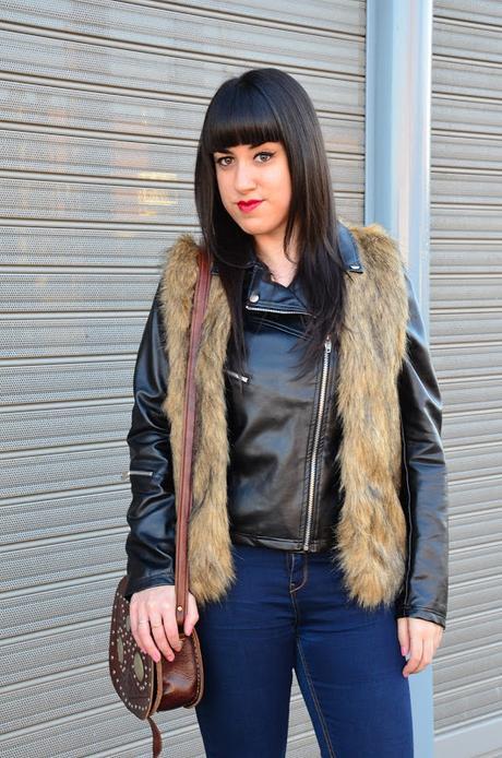 Fur vest