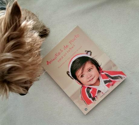 2444.- Animales de punto para los peques