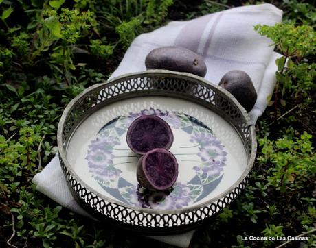 Patata Violeta, Huevo de Aldea, Queso y Panceta