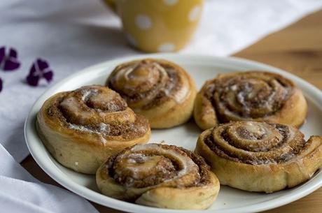 ROLLOS SUECOS DE CANELA - CINNAMON ROLLS