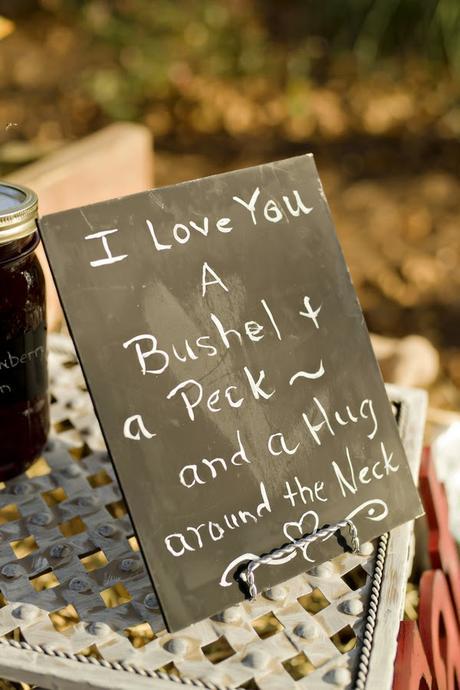 →Una Bodola Molona llena de Espigas de Trigo← →Una Bodola Molona llena de Espigas de Trigo←