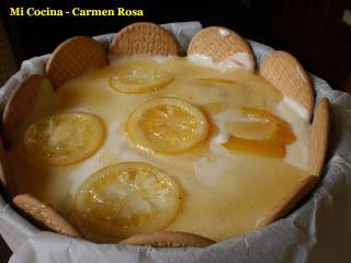 CARLOTA DE LIMON CON LECHE CONDENSADA