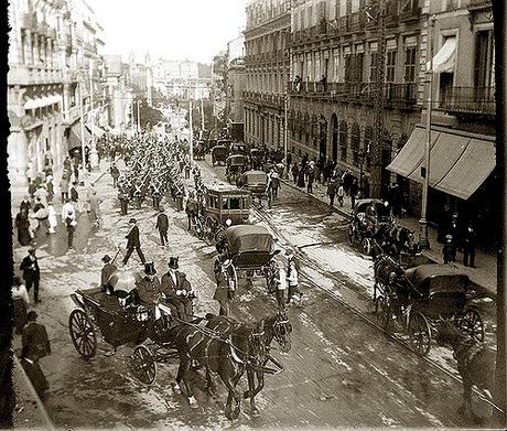 Fotos Antiguas: La Carrera de San Jerónimo (1915)