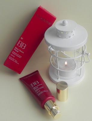 Coleccion Clarins primavera 2016: No es cuestión de edad...sino de LUMINOSIDAD. Coleccion Clarins primavera 2016: No es cuestión de edad...sino de LUMINOSIDAD.