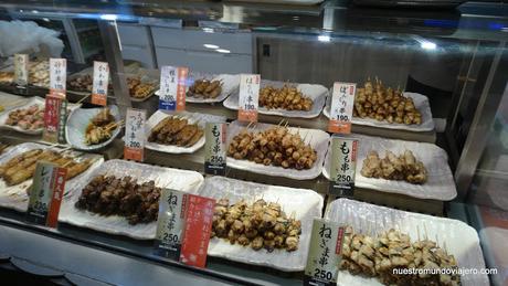 Tokio; los jardines Hamarikyu y los sótanos de la estación de Tokio