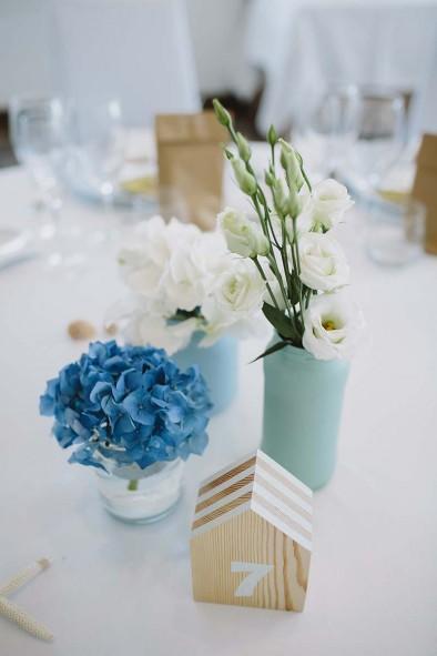 Una boda en la Costa Brava numero mesa boda marinera www.bodasdecuento.com