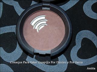 Maquillaje en tonos Marrones.