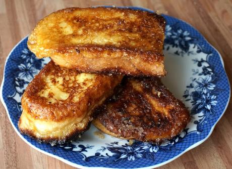 Torrijas caramelizadas al ron