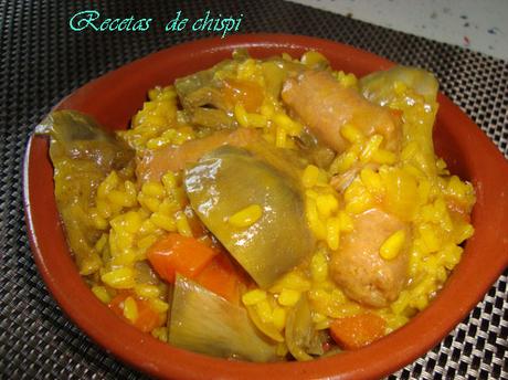 ARROZ CON SALCHICHAS Y ALCACHOFAS