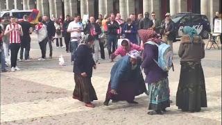 PORNOGRAFÍA EN NUESTRO ENCHUFE SENTIMENTAL