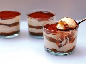 Tiramisú vegano, sin leche, sin huevo