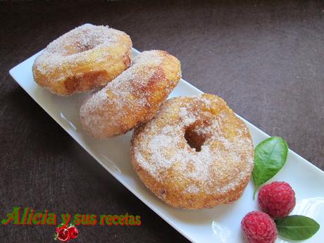 BUÑUELOS DE MANZANA