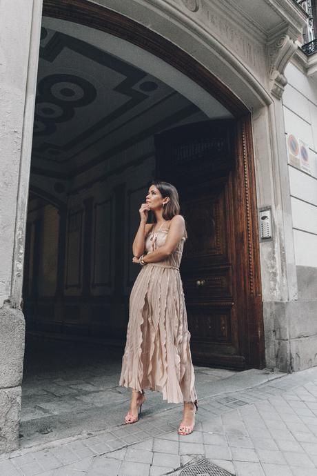 She’s Like A Rainbow Salvatore_Ferragamo-Edgardo_Osorio_for_Ferragamo_Shoes_Collection-Nude_Dress-Dot_Sandals-Outfit-Collage_Vintage-2