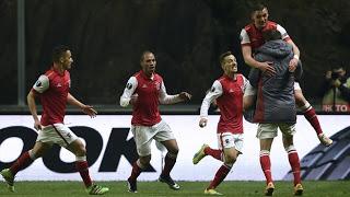 Raza de guerreros coloca al Braga en cuartos tras golear 4-1 al Fenerbahçe