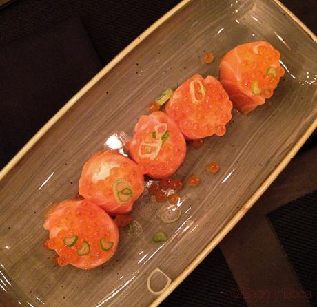 gunkan salmon sushifresh sake bacoyboca