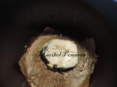 Merluza a la plancha con patatas, alcachofas y champiñon a la plancha.