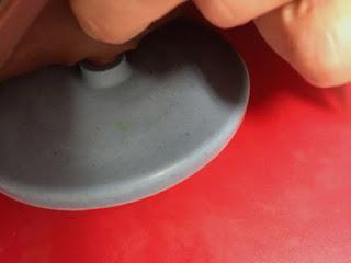 HUEVO DE PASCUA DE COLORES