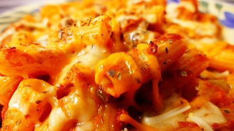 MACARRONES CON ATUN GRATINADOS