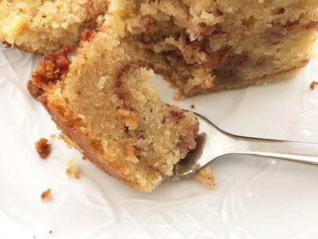 recetas fáciles plátano recetas delikatissen postres rápidos postres con canela bundt cake platano bizcochos jugosos esponjosos bizcochos frutas canela bizcocho de buttermilk canela y plátano banana cinamon buttermilk cake bread 