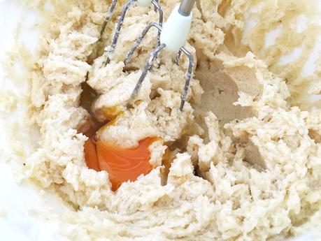 recetas fáciles plátano recetas delikatissen postres rápidos postres con canela bundt cake platano bizcochos jugosos esponjosos bizcochos frutas canela bizcocho de buttermilk canela y plátano banana cinamon buttermilk cake bread 