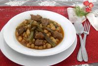 Garbanzos con pavo y borraja