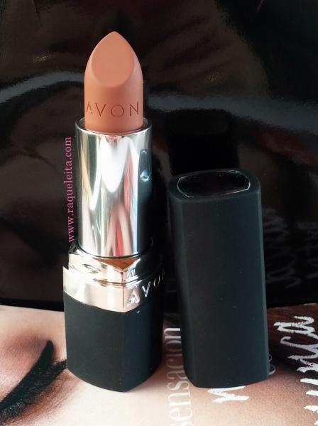 Perfectly Matte, la Barra de Labios Mate de Avon que Mantiene los Labios Hidratados