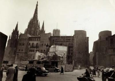 EL BARRIO GÓTICO, NO EXISTE, A LA BARCELONA D' ABANS, D' AVUI I DE SEMPRE...20-03-2016...!!!