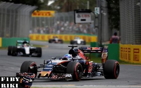 Resumen del GP de Australia 2016 - Rosberg gana en una emocionante carrera inaugural Resumen del GP de Australia 2016 - Rosberg gana en una emocionante carrera inaugural