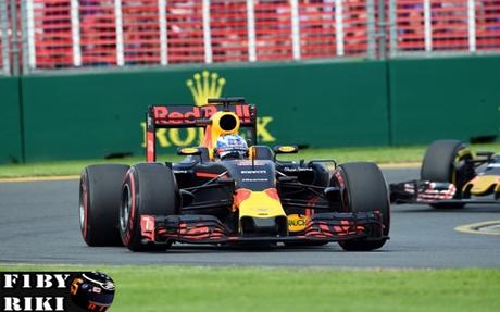 Ricciardo culmina a puertas del podio, mientras que Kvyat no inicia la carrera