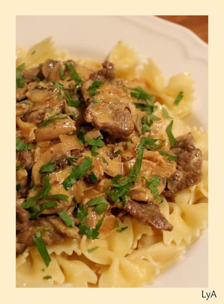 Ternera Stroganoff... para Cocinas del Mundo.